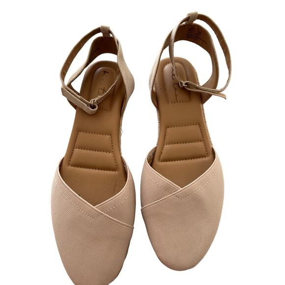 Me Too Nikkie Elastic Closed Toe Ankle Strap Wedge Espadrilles - Size 10 M - Picture 2 of 5